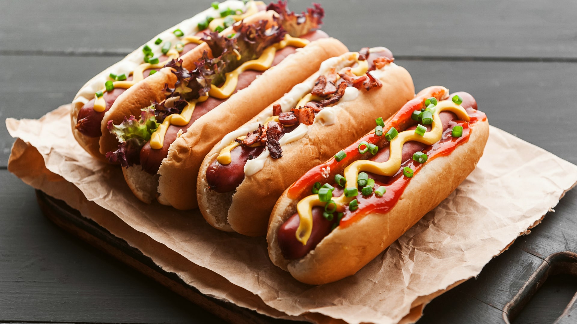 Can you eat hot dogs without microwaving or grilling them?